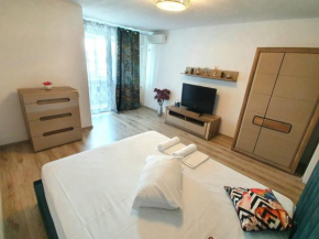 Garsoniera-STUDIO Oxygen-30mp nou DIRECT in plaminul verde al Parcului National ! Parcare privata doar cu rezervare in limita locurilor disponibile ! PROPRIETATE IN REGIM HOTELIEP - NU ARE BUCATARIE !